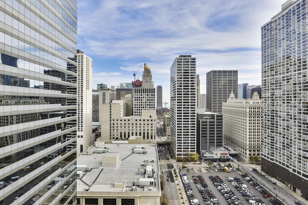 Aparthotel Bridgestreet At State And Grand Chicago Zewnętrze zdjęcie