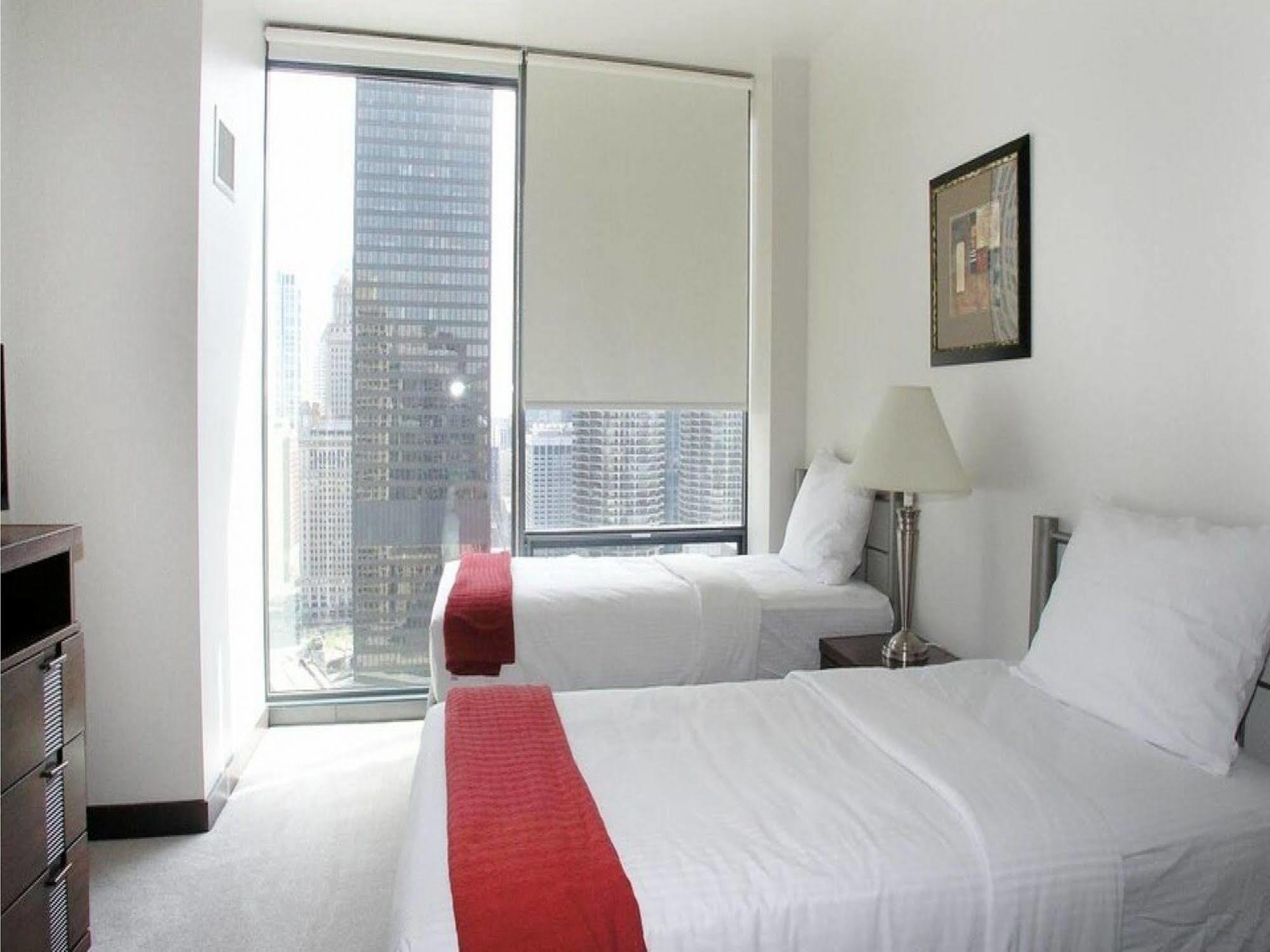 Aparthotel Bridgestreet At State And Grand Chicago Zewnętrze zdjęcie